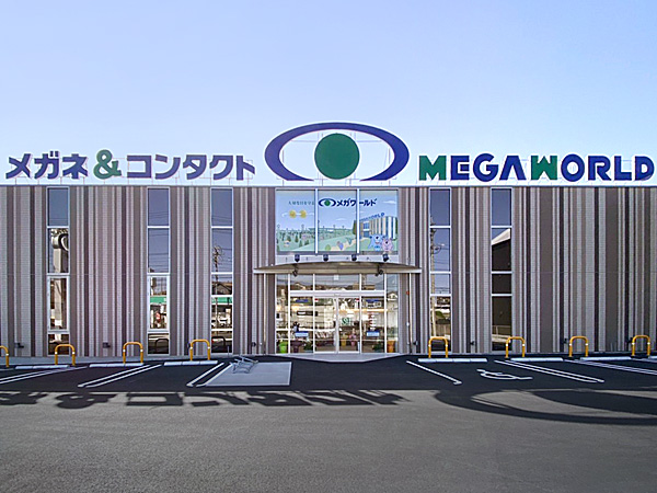 メガワールド徳重本館 メガネ コンタクトで日本最大級のメガワールド